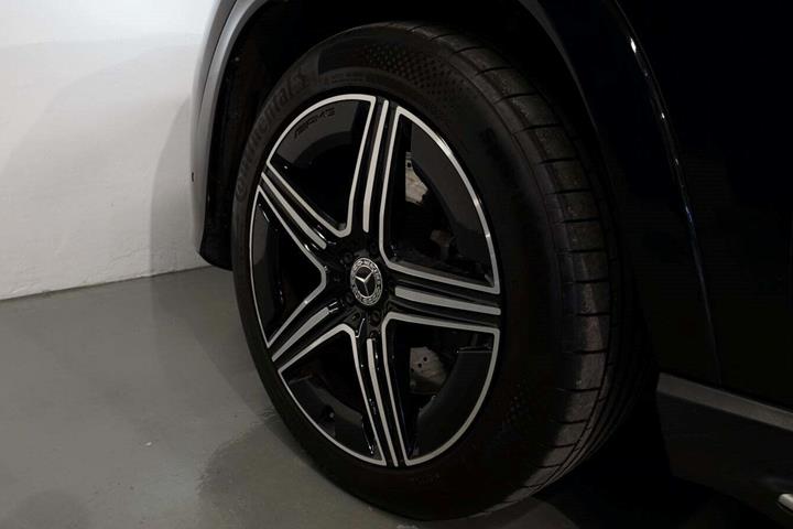 Sort Mercedes GLE350 de fra 2024