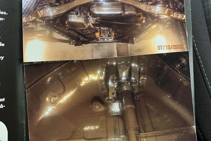 Grå VW Passat fra 2020