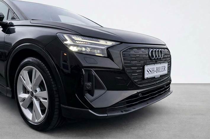 Sort Audi Q4 e-tron fra 2024