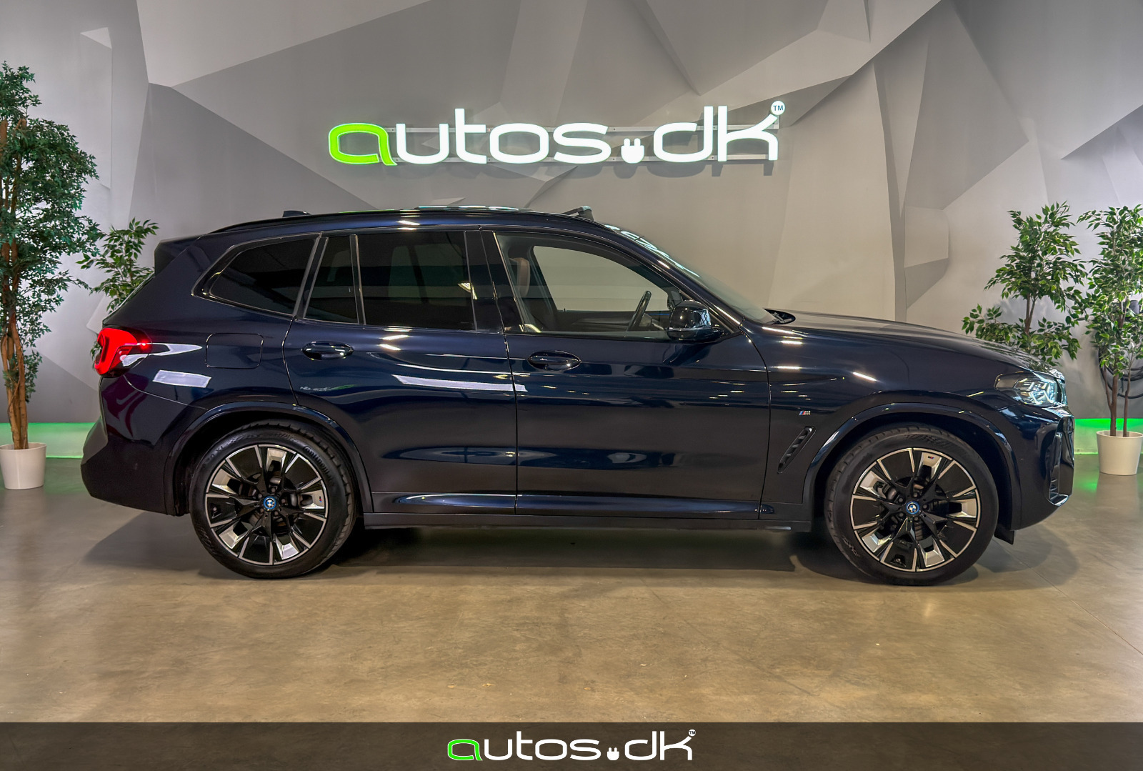BMW iX3 Charged Plus M-Sport