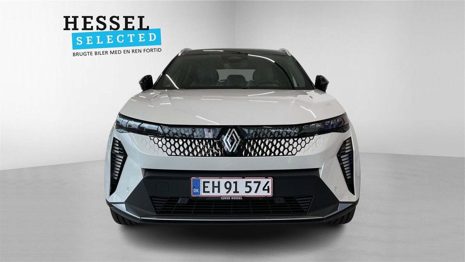 Renault Scenic E-Tech 87 Iconic