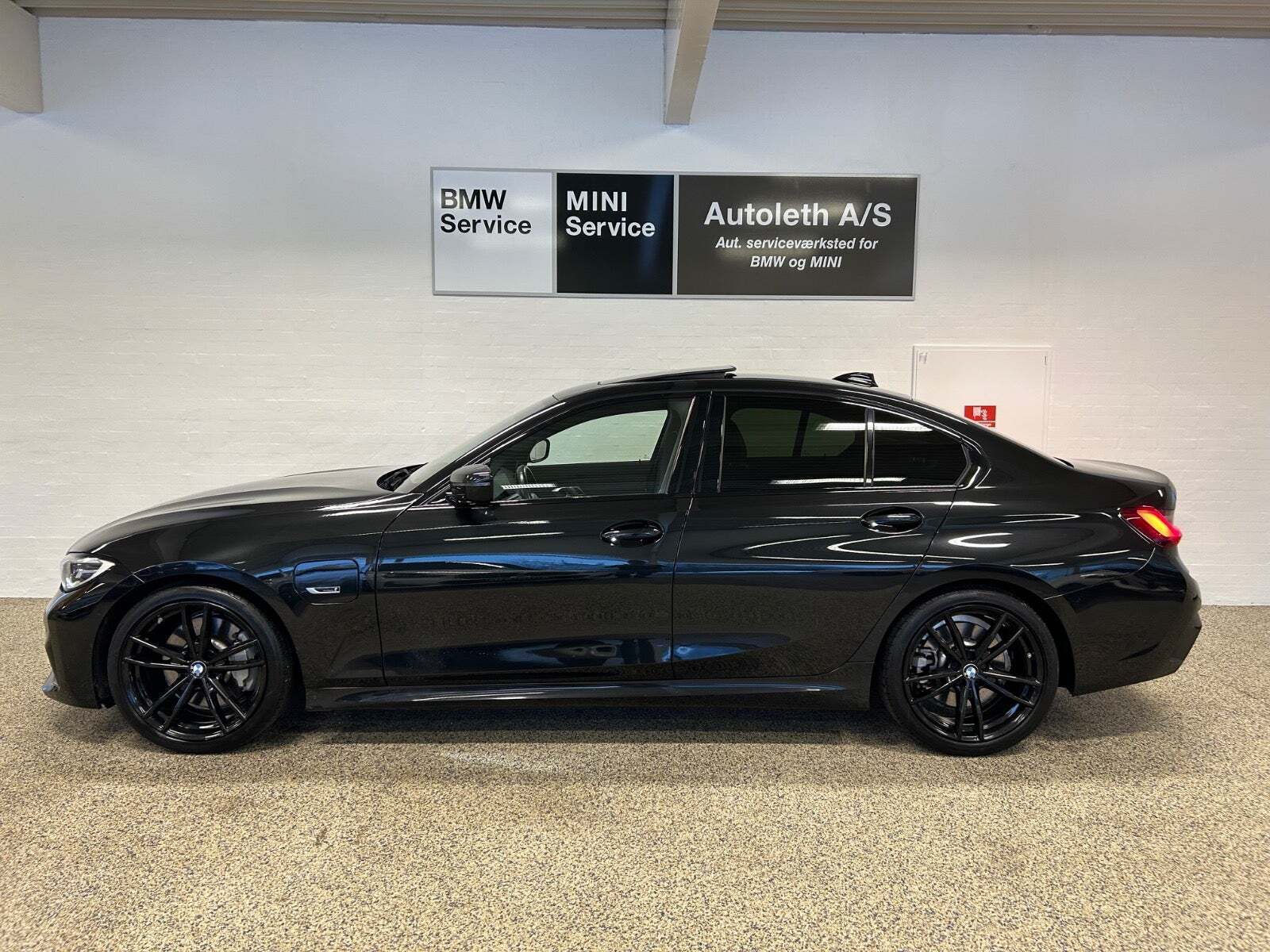 BMW 330e 2,0 M-Sport aut.