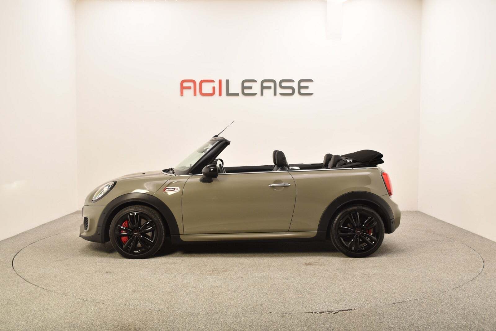 Mini Cooper S 2,0 JC Works Cabriolet aut.