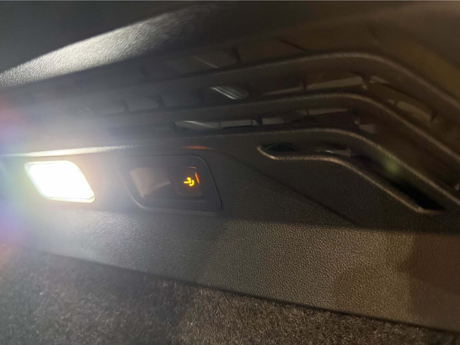 Grå VW ID.4 fra 2025