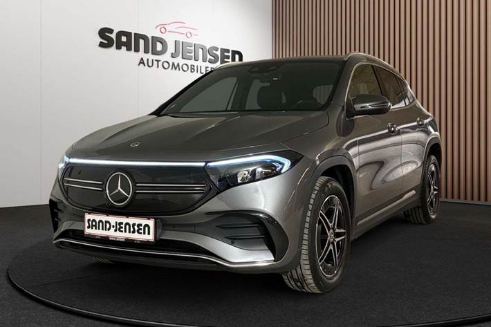 Grå Mercedes EQA250+ fra 2024 set udefra