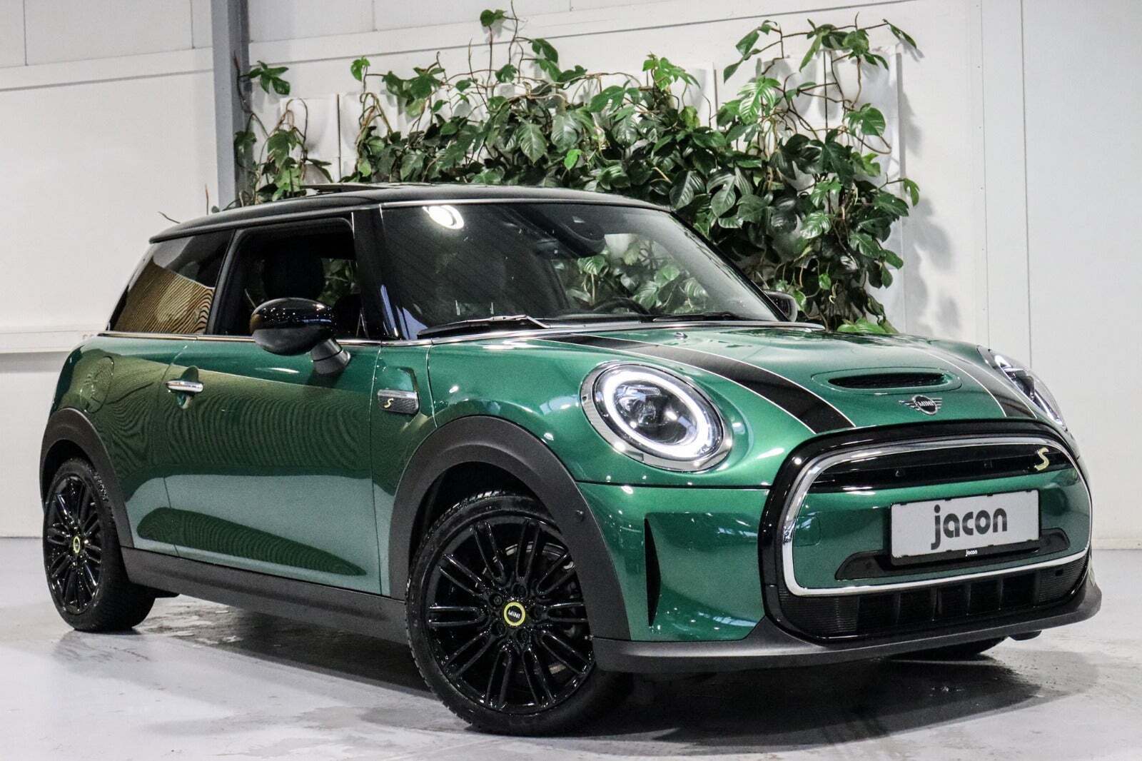 Mini Cooper SE Yours Trim