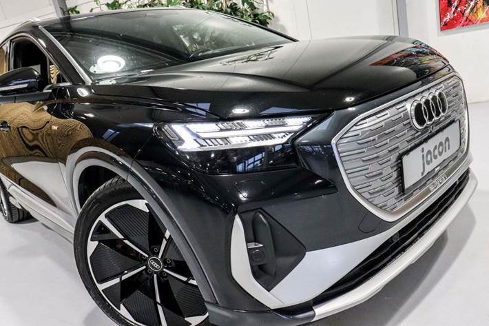 Sort Audi Q4 e-tron fra 2022