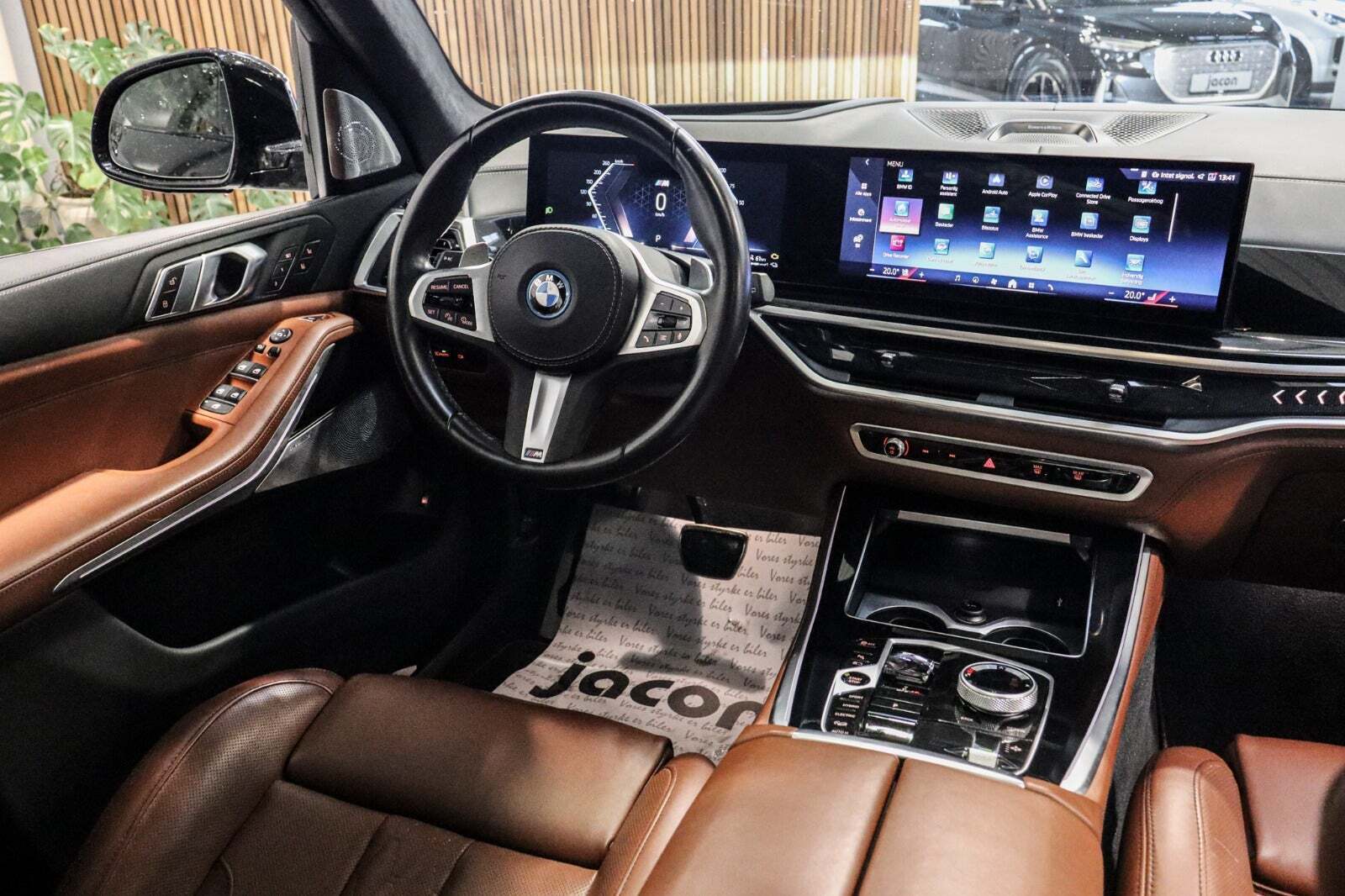 Sort BMW X5 fra 2024