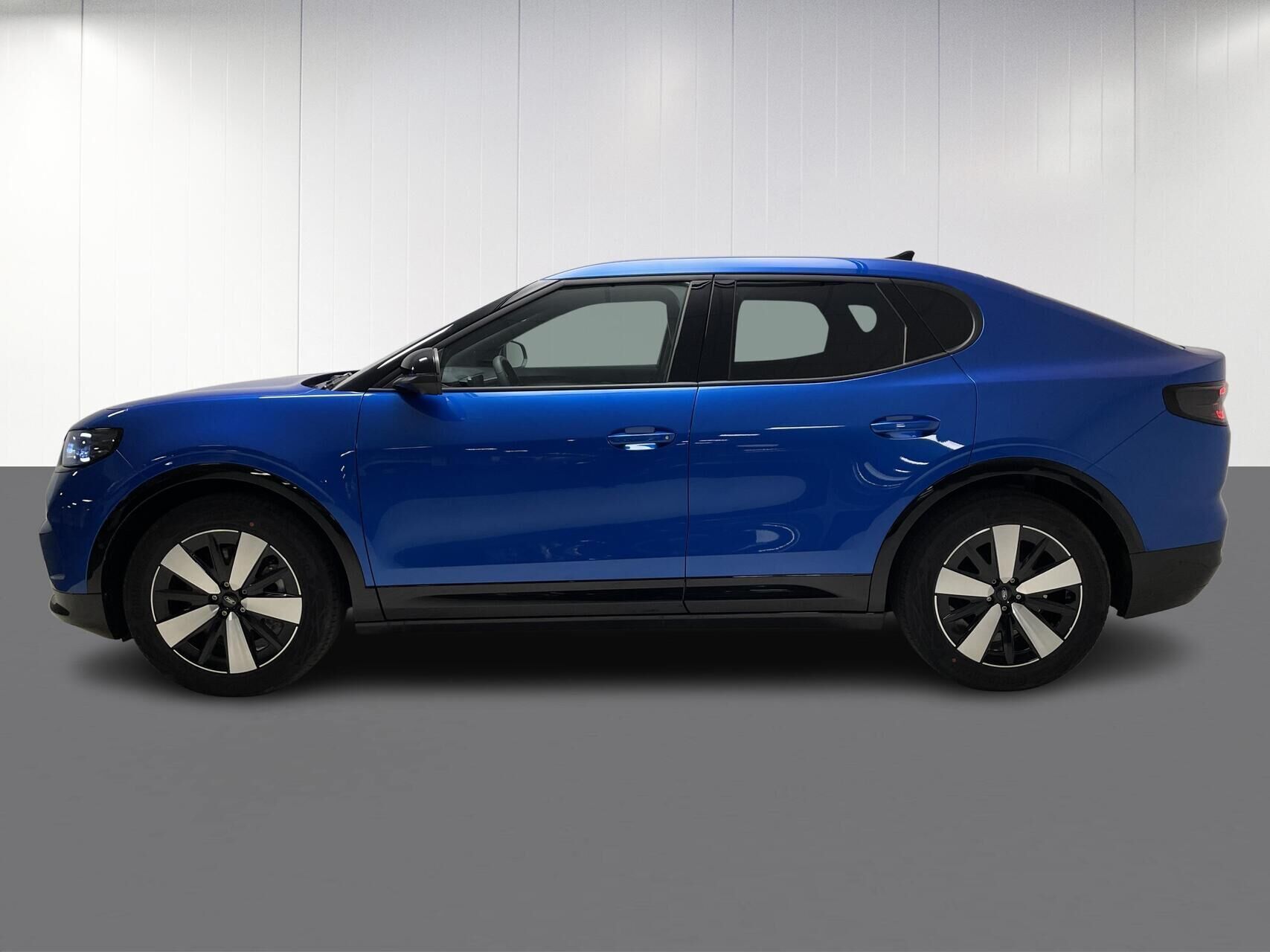 Ford Capri EL UR Select 286HK 5d Aut.