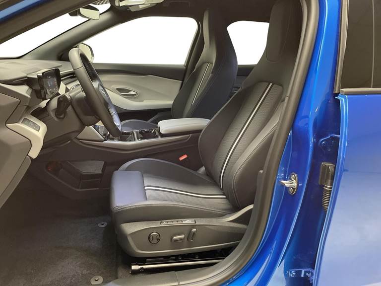 Ford Capri EL UR Select 286HK 5d Aut.