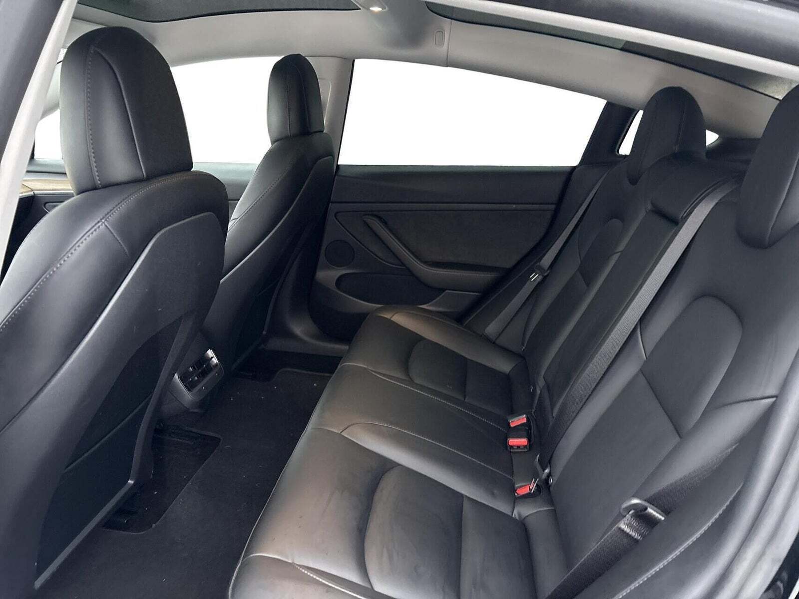 Tesla Model 3 Standard Range+ RWD