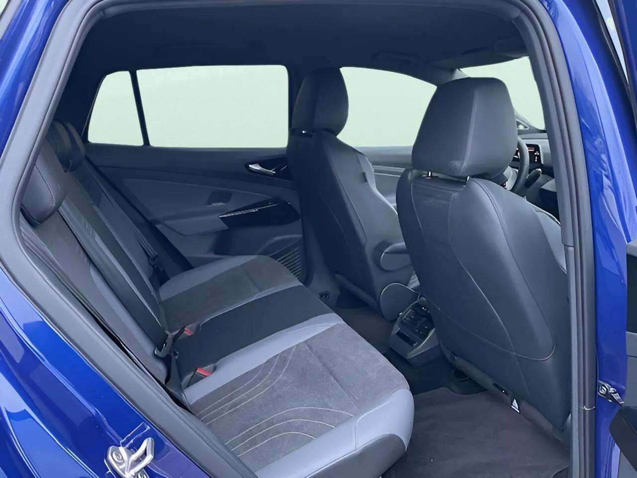 Blå VW ID.4 fra 2025