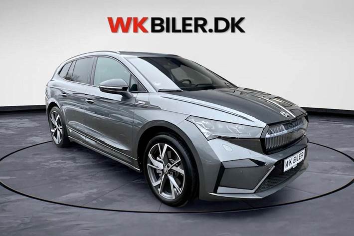 Grå Skoda Enyaq fra 2023 set udefra