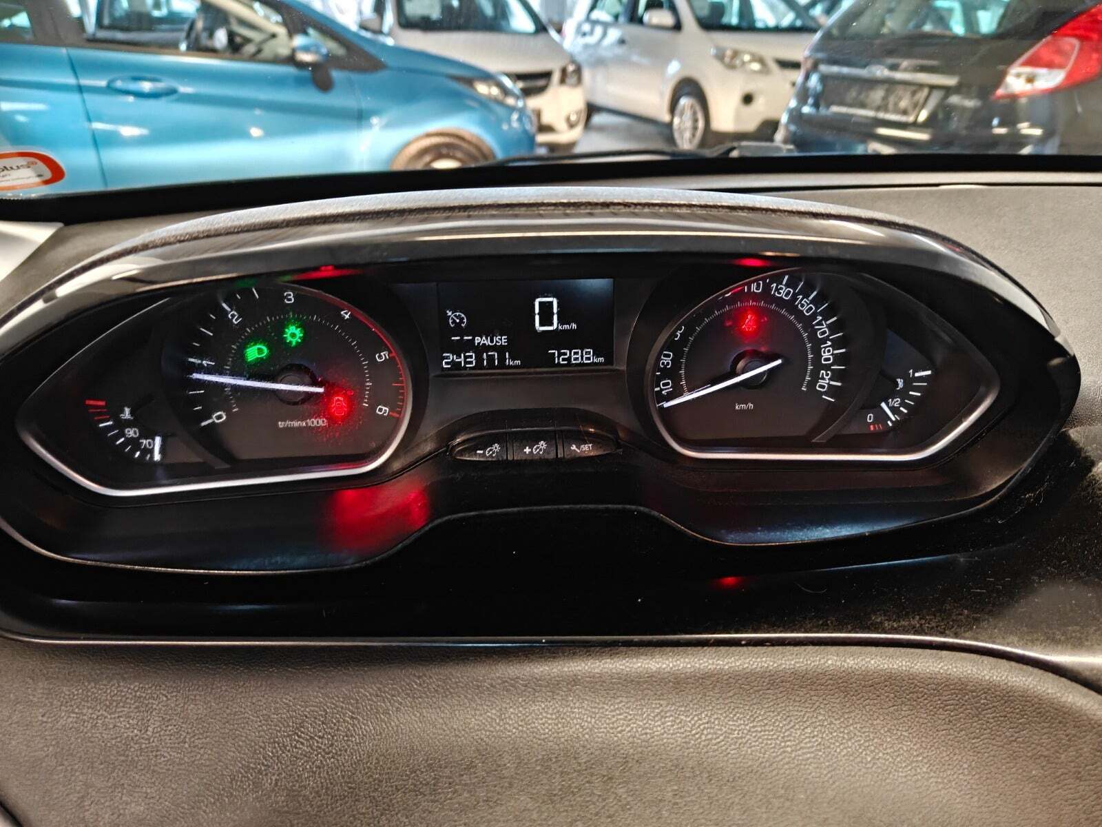 Peugeot 208 1,6 BlueHDi 100 Active+