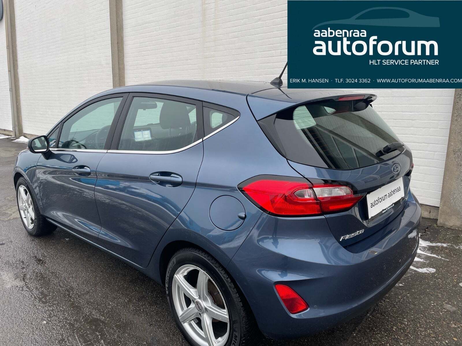 Blå Ford Fiesta fra 2022