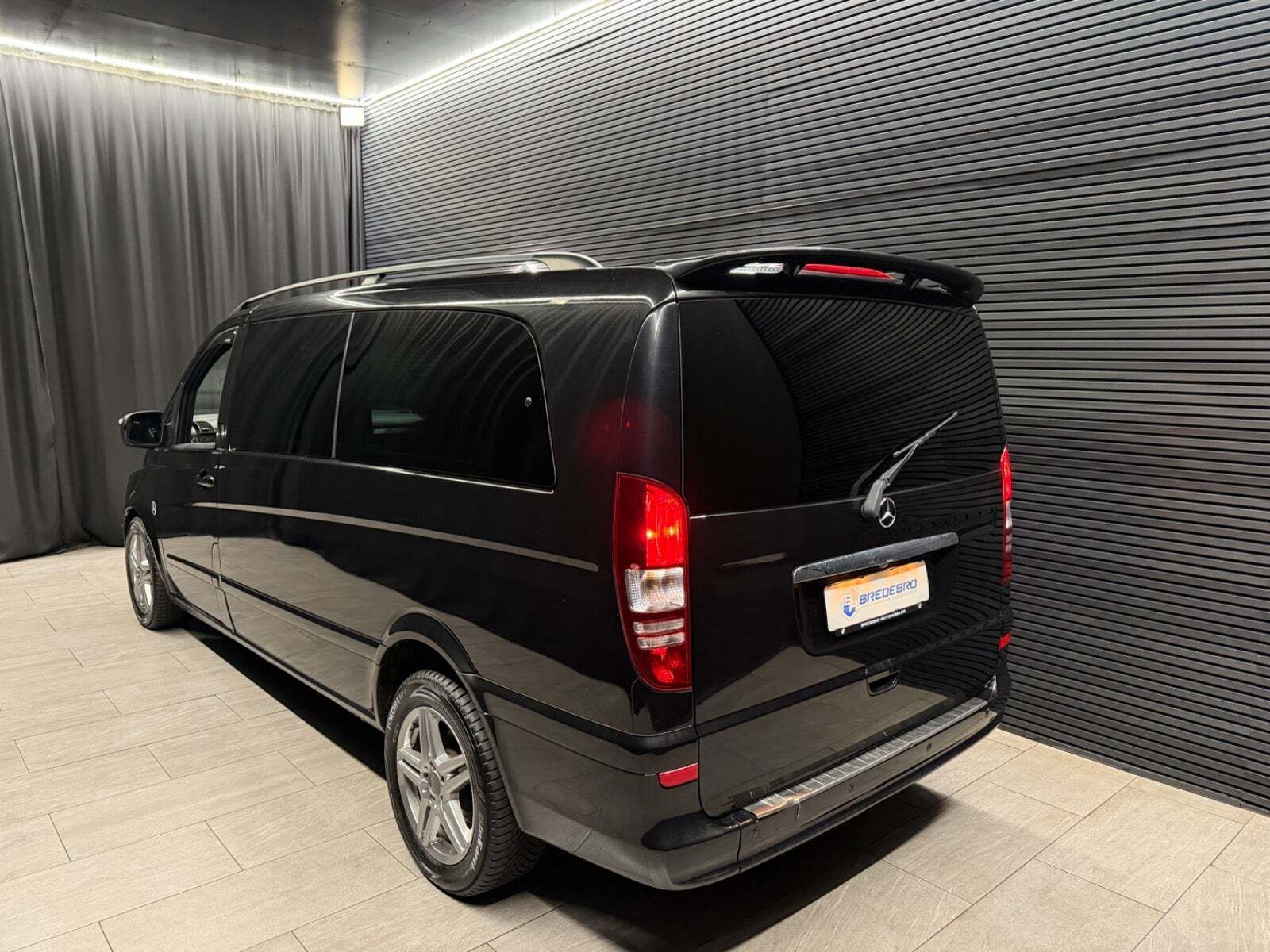 Sort Mercedes Vito 116 fra 2011