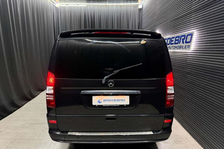 Sort Mercedes Vito 116 fra 2011