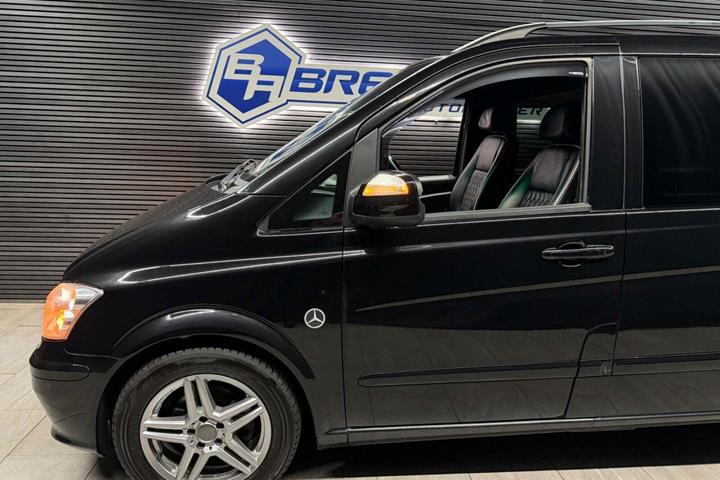 Sort Mercedes Vito 116 fra 2011