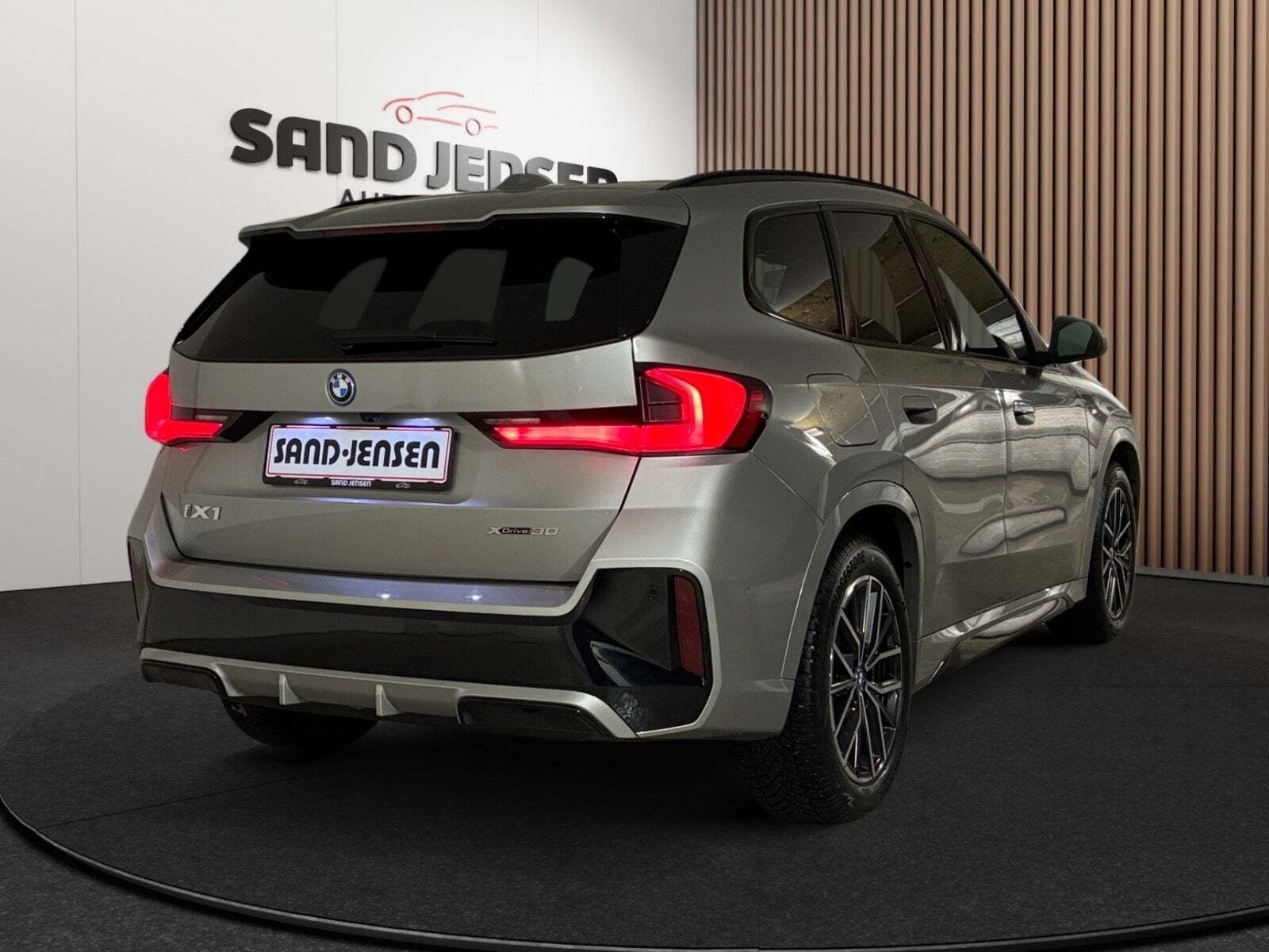 BMW iX1 xDrive30 M-Sport