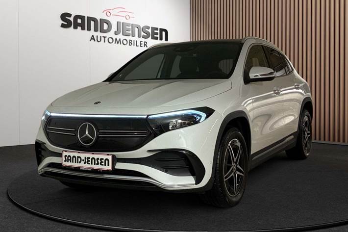Hvid Mercedes EQA250+ fra 2023 set udefra