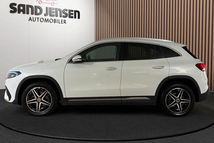Hvid Mercedes EQA250+ fra 2023