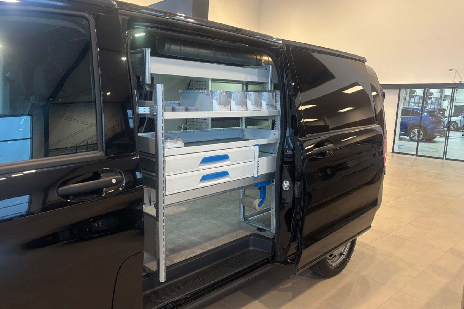 Mercedes Vito 114 2,0 CDi Kassevogn aut. L RWD