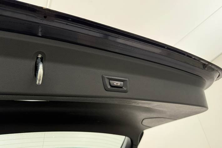 Sort BMW iX3 fra 2022