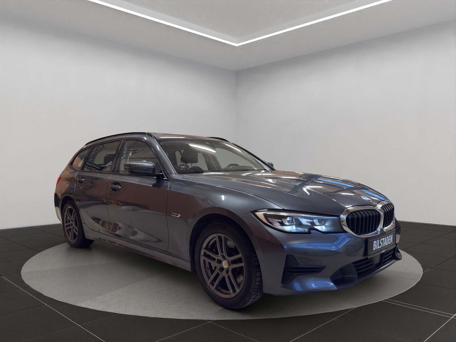 BMW 330e 2,0 Touring aut.