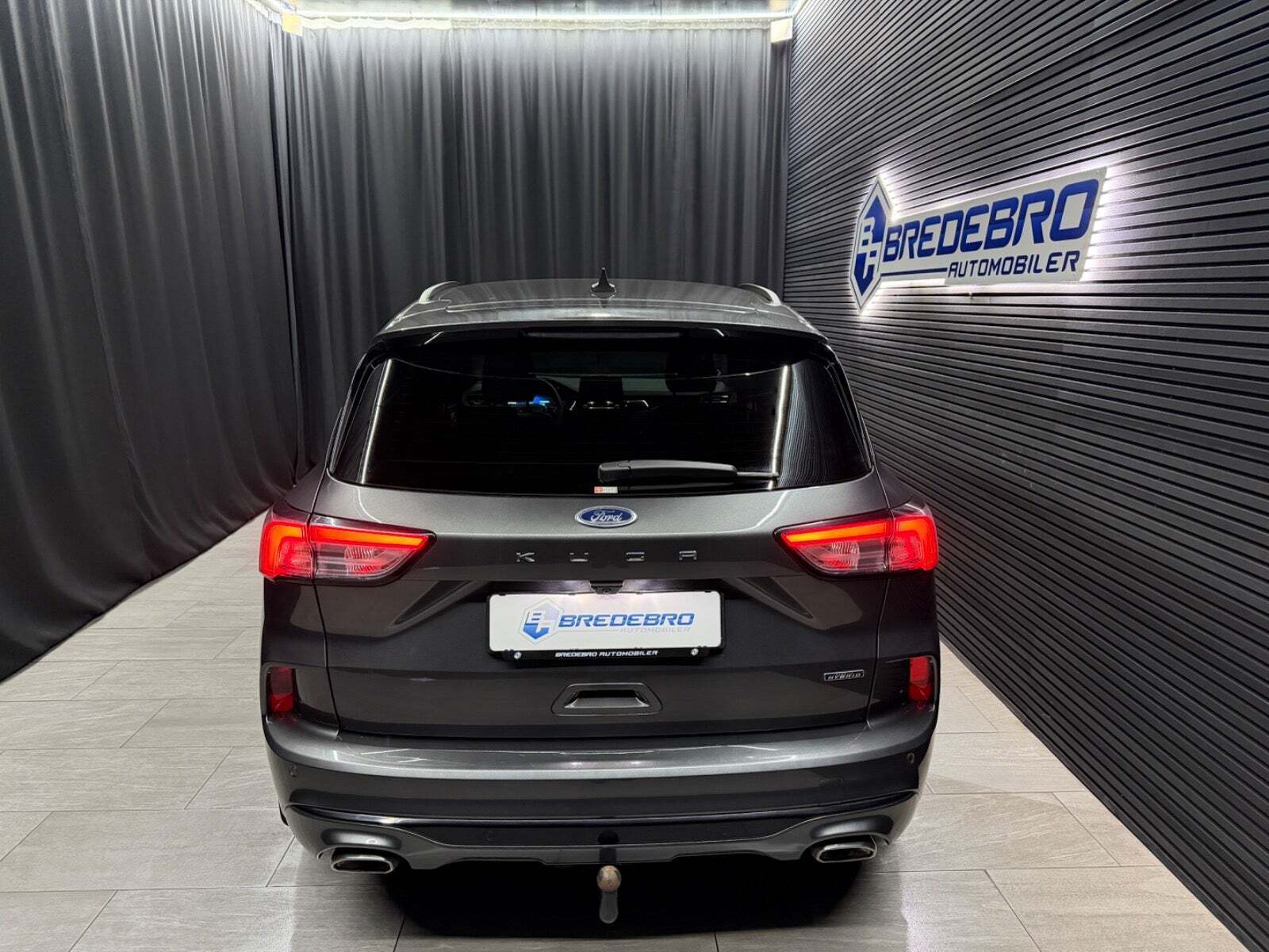 Ford Kuga 2,5 PHEV ST-Line X CVT