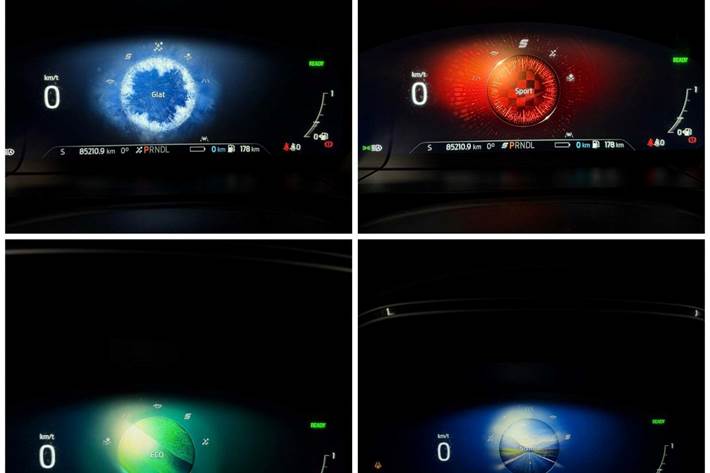 Grå Ford Kuga fra 2021