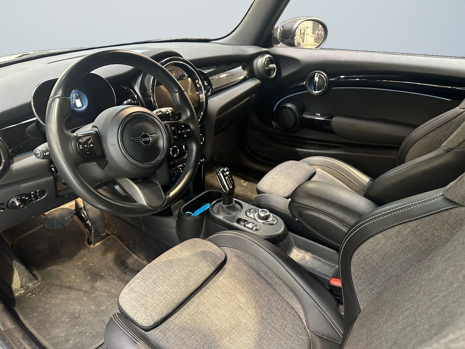 Mini Cooper SE Classic