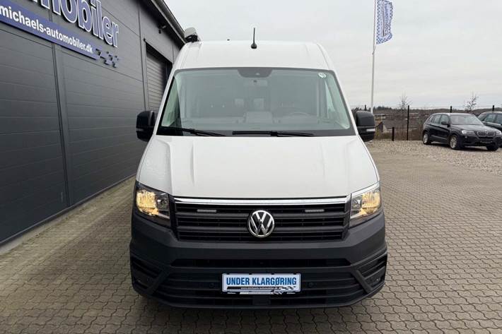 Hvid VW Crafter 35 fra 2021