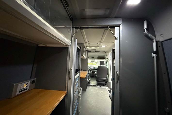 Hvid VW Crafter 35 fra 2021