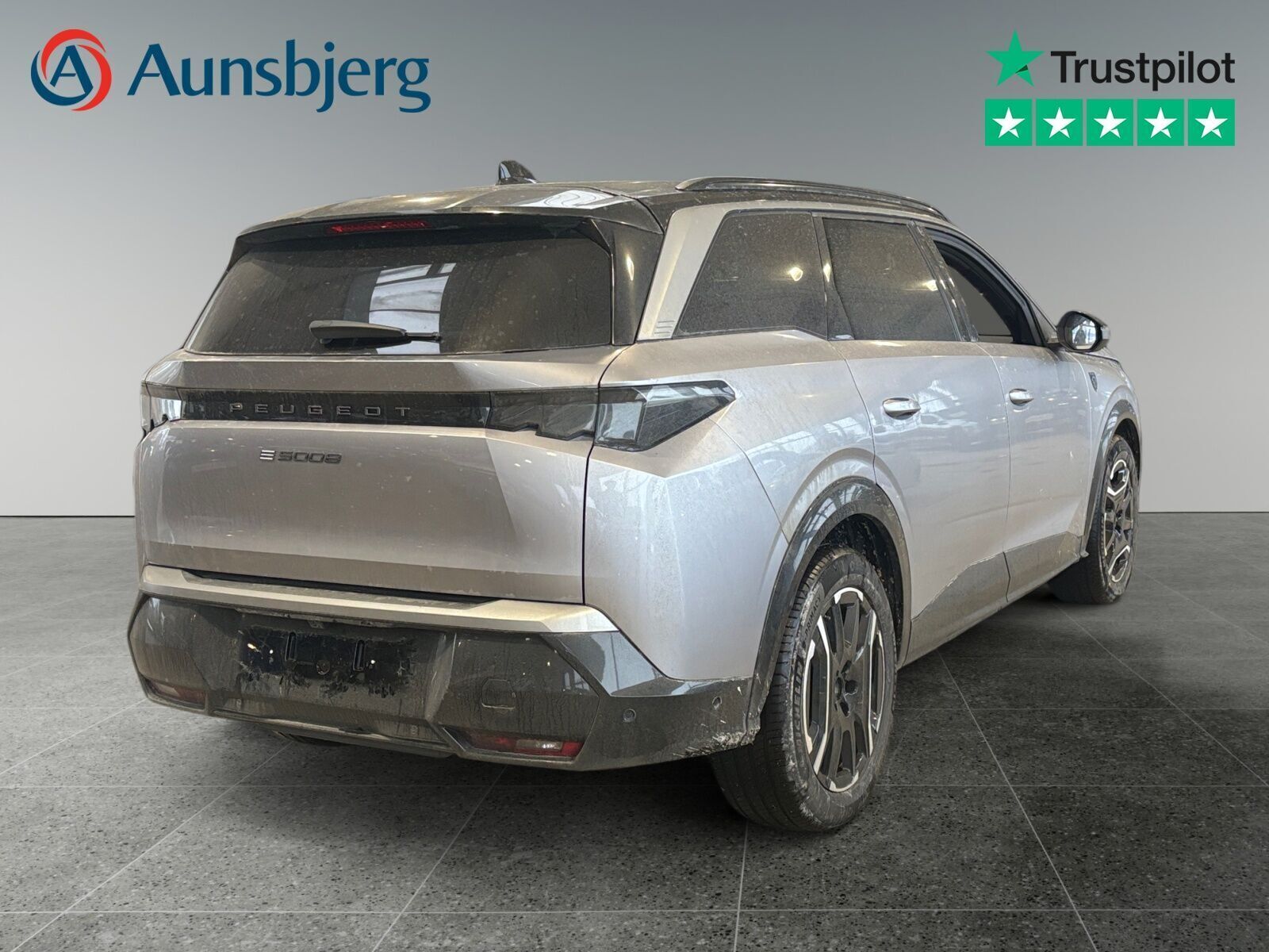 Peugeot e-5008 77 GT 7prs