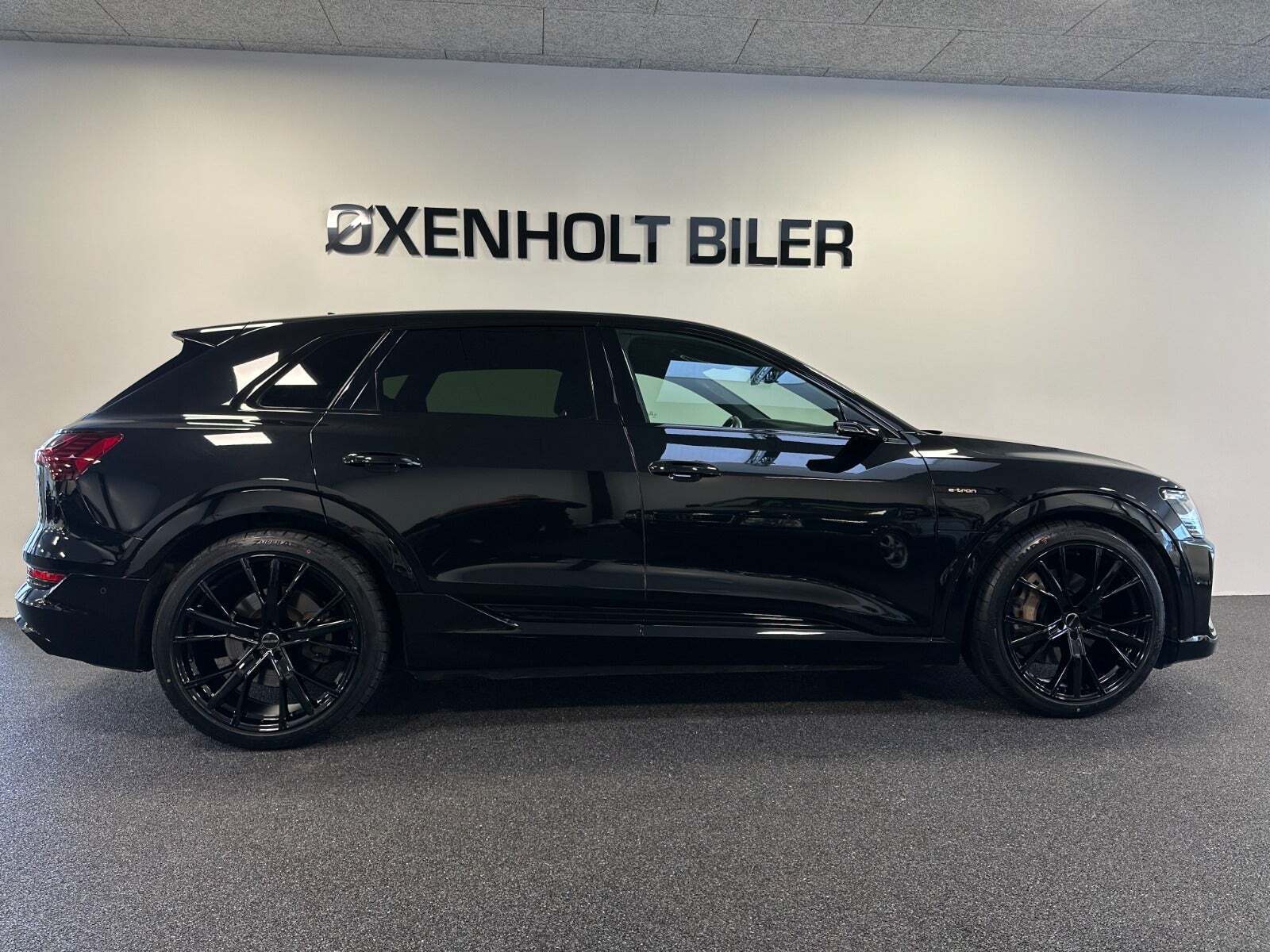 Audi e-tron 55 S-line quattro