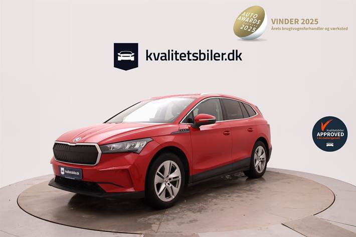 Rød Skoda Enyaq fra 2021 set udefra