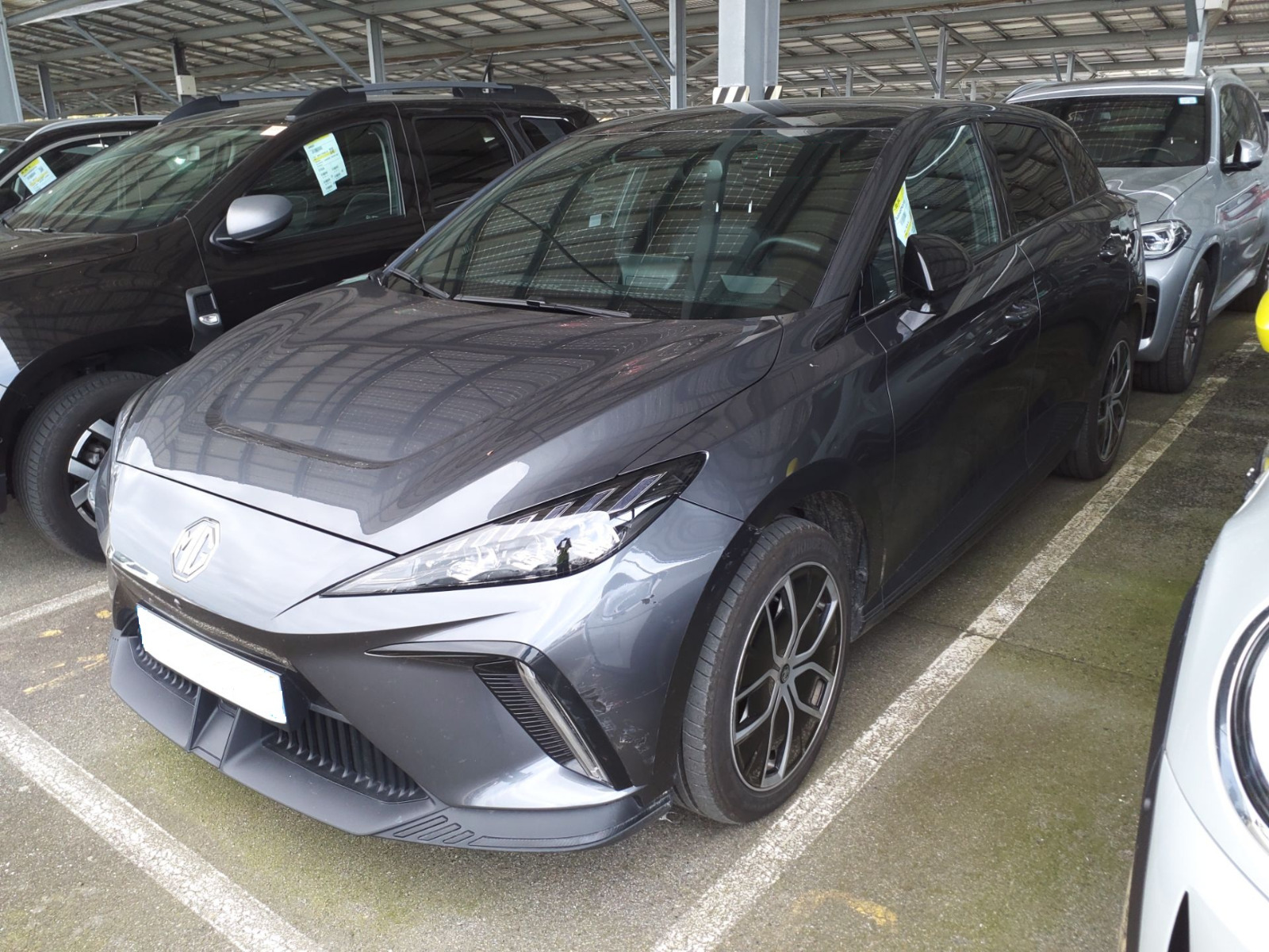 MG 4 77 Luxury Extended Range