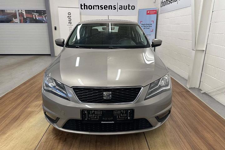 Beige Seat Toledo fra 2016 set udefra