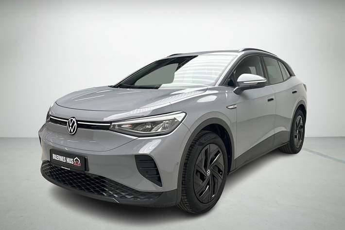 Grå VW ID.4 fra 2022 set udefra