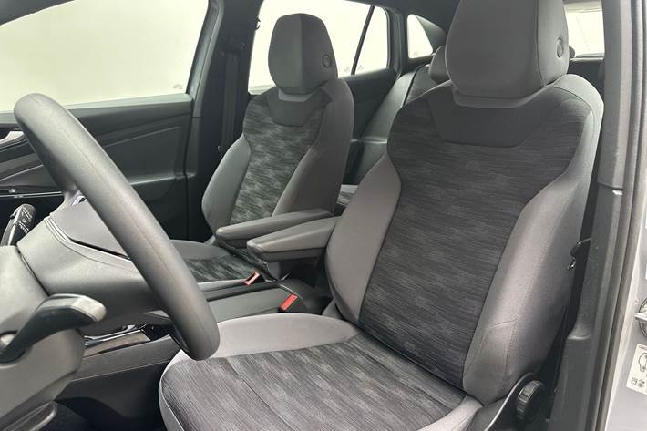 Grå VW ID.4 fra 2022