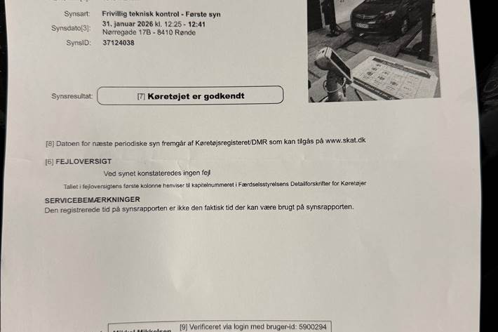 Grå Opel Zafira fra 2014