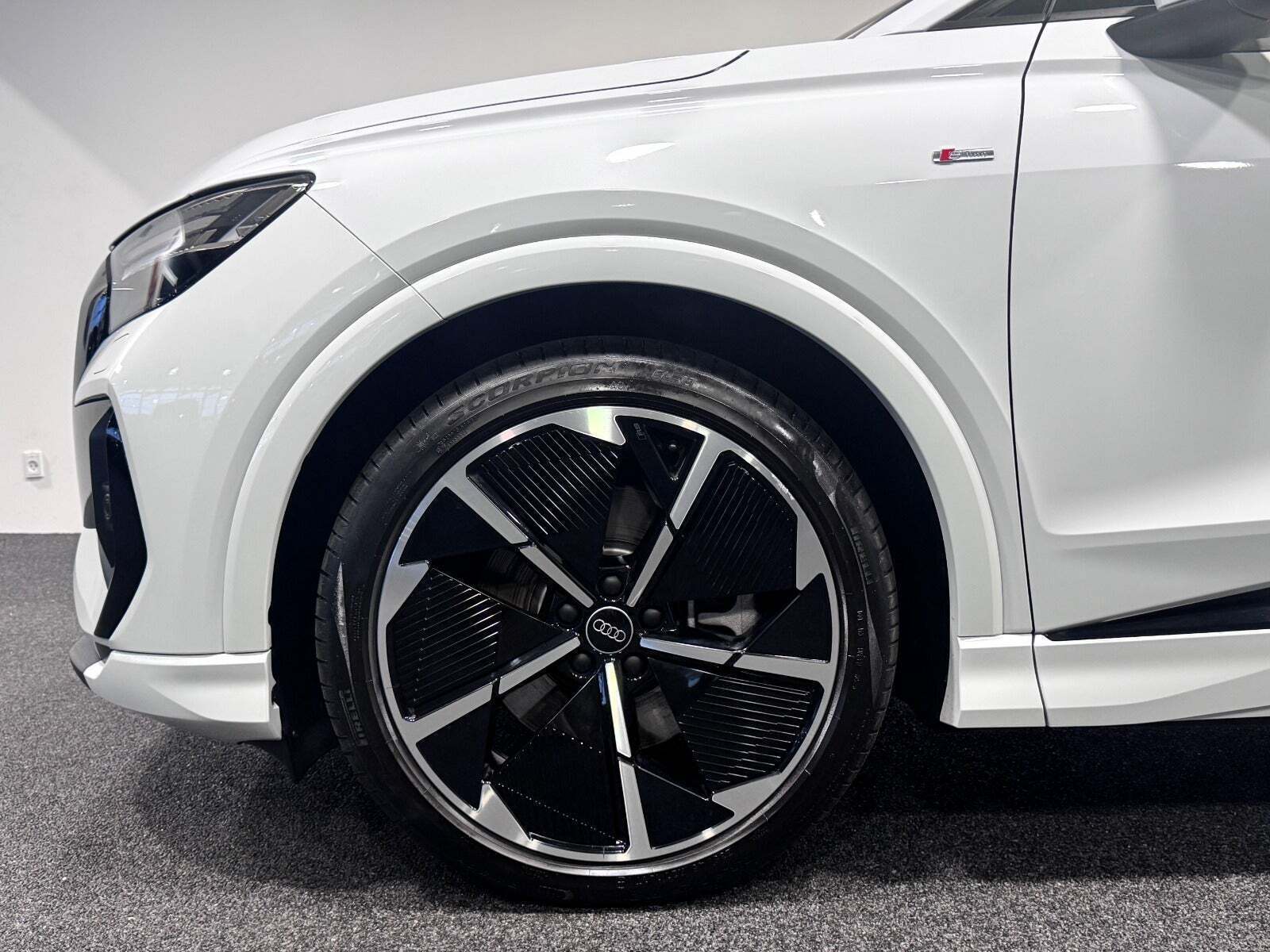 Audi Q4 e-tron 45 S-line Sportback