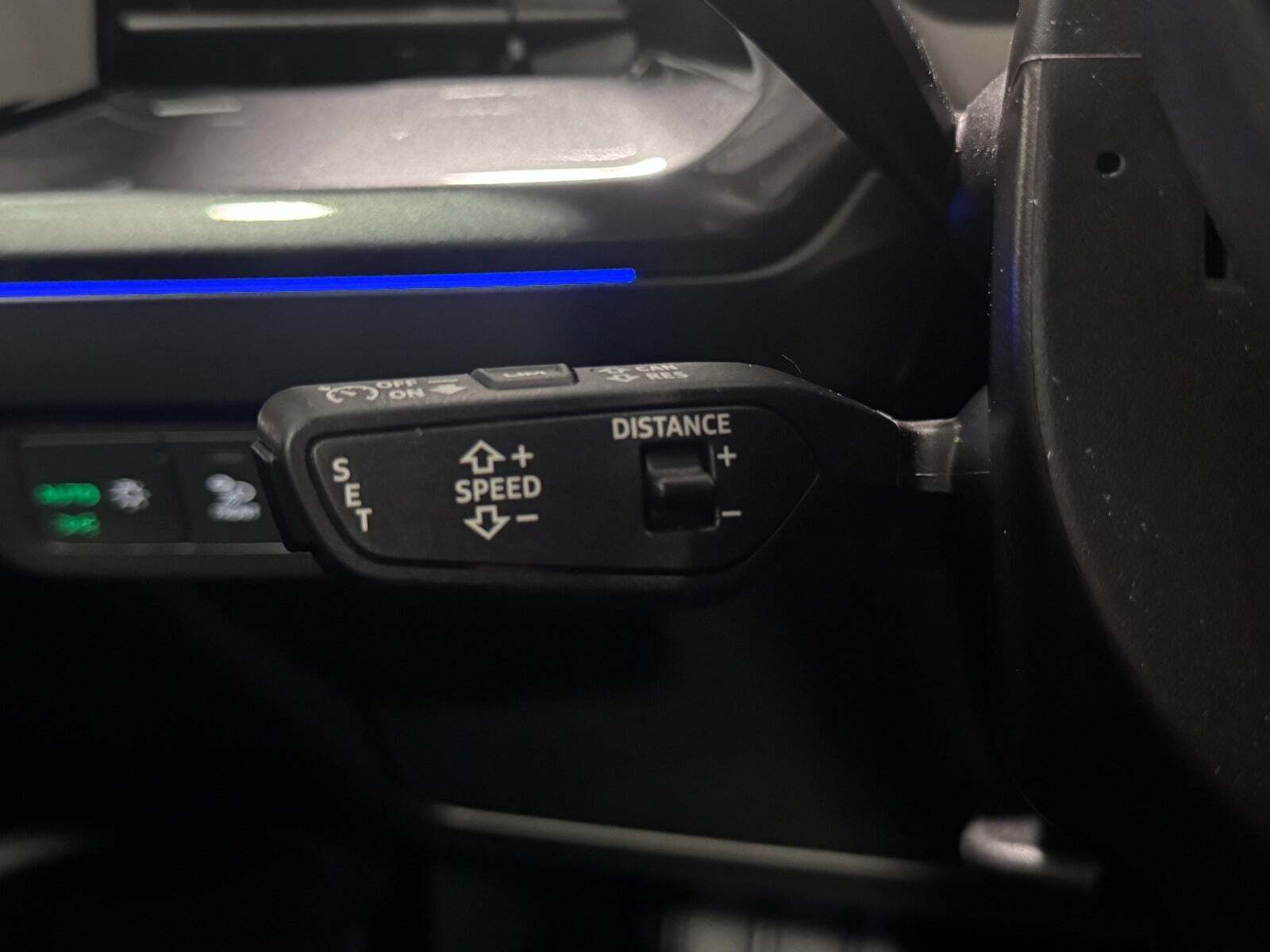Hvid Audi Q4 e-tron fra 2024