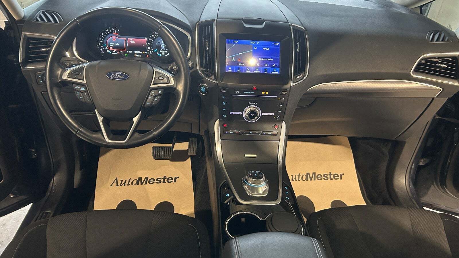 Blå Ford S-MAX fra 2021