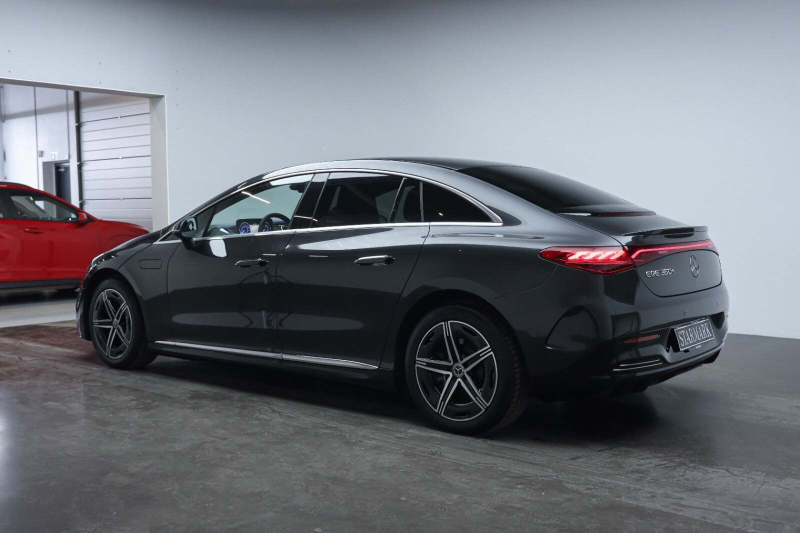 Mercedes EQE350+ AMG Line