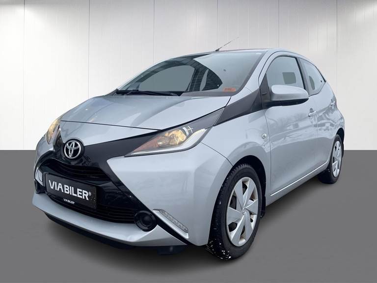 Toyota Aygo 1,0 VVT-I X-Play + X-Touch 69HK 5d