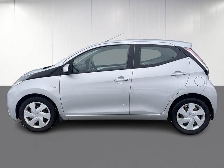 Toyota Aygo 1,0 VVT-I X-Play + X-Touch 69HK 5d