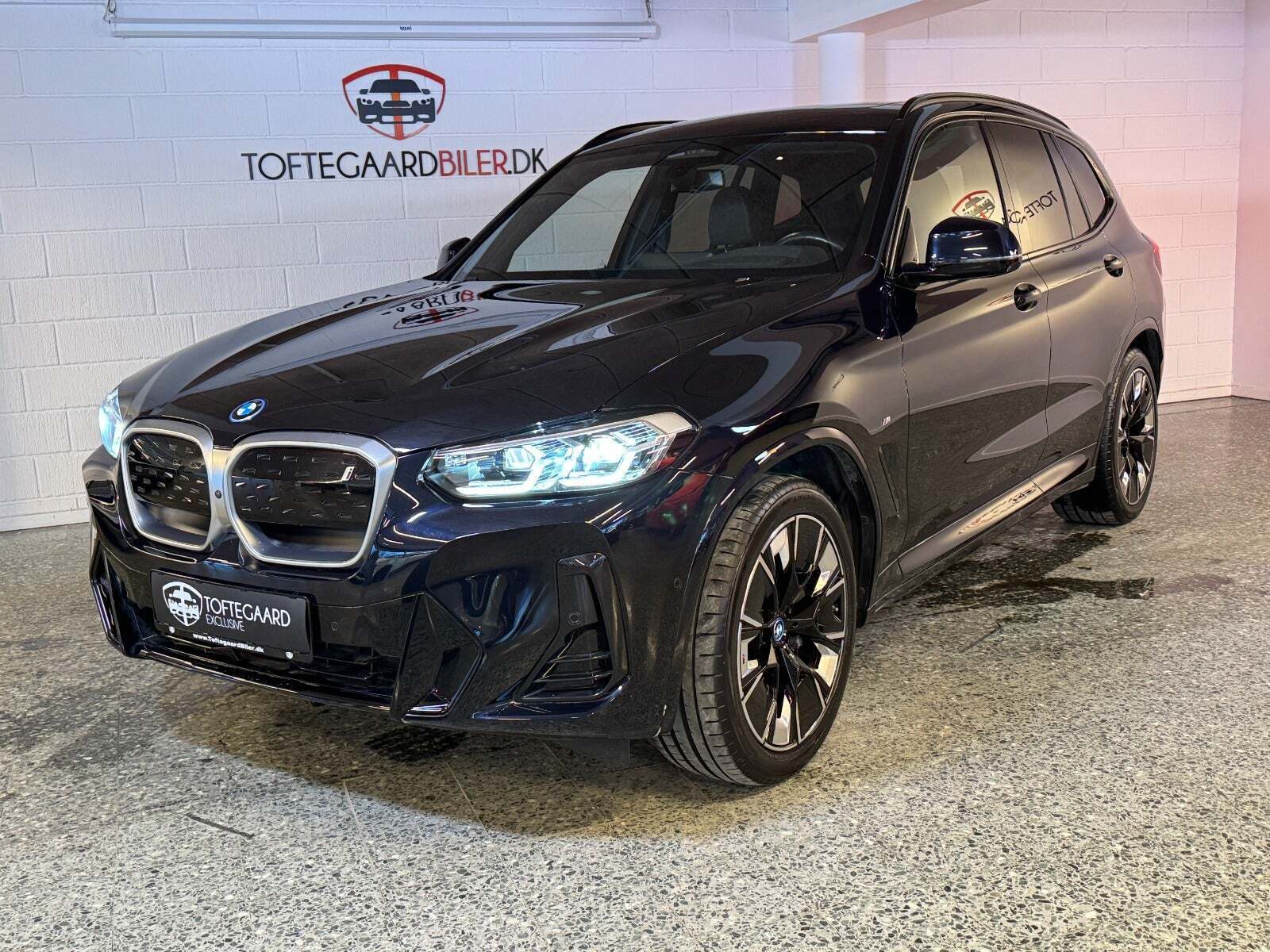 BMW iX3 Charged Plus M-Sport