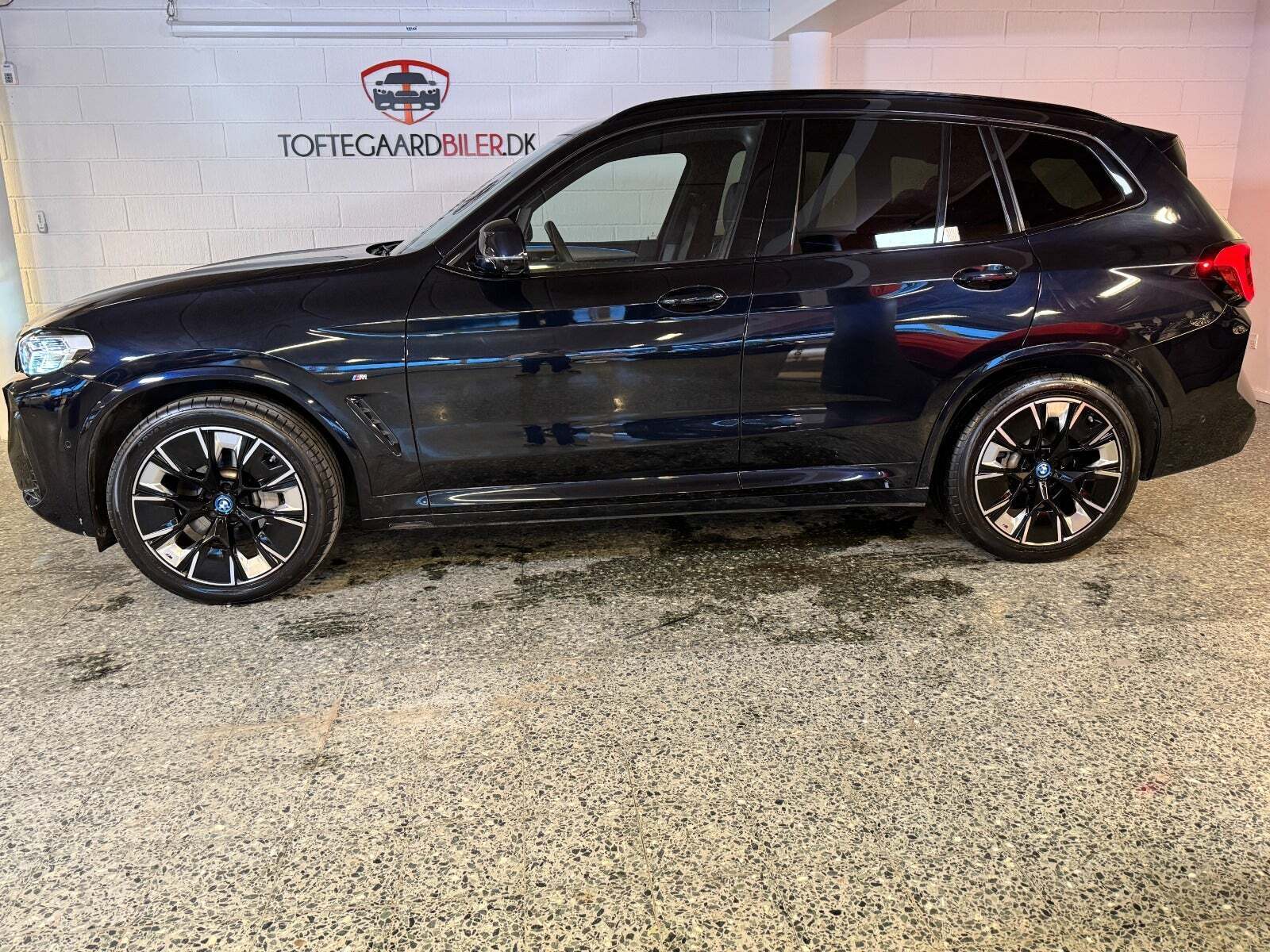 BMW iX3 Charged Plus M-Sport