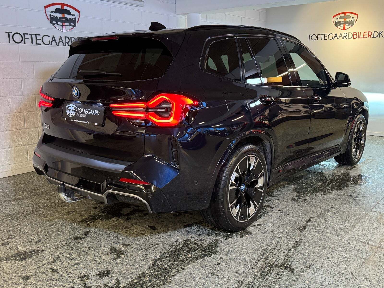 BMW iX3 Charged Plus M-Sport